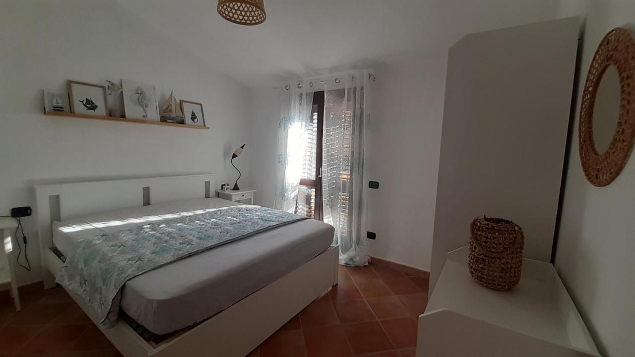 Casa Alba Apartment SantʼAntìoco Екстериор снимка