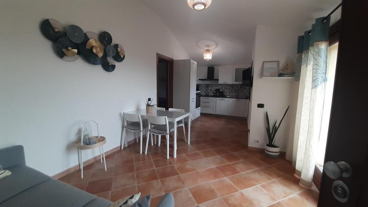 Casa Alba Apartment SantʼAntìoco Екстериор снимка