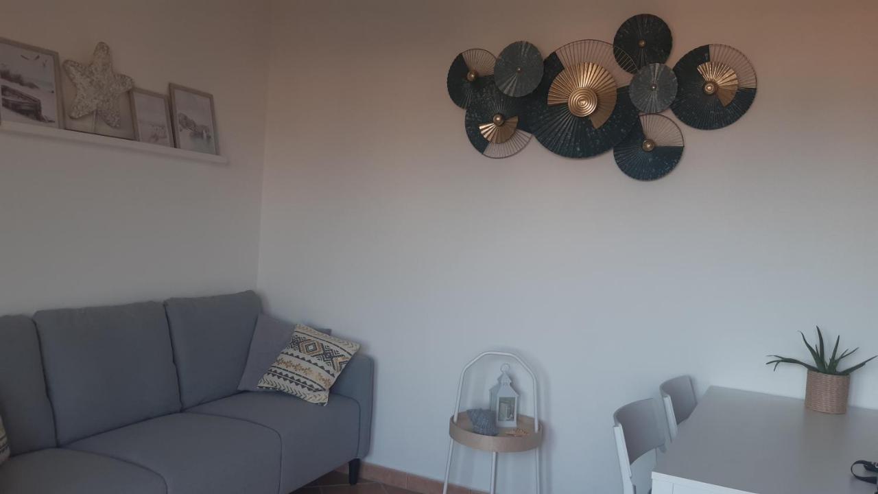 Casa Alba Apartment SantʼAntìoco Екстериор снимка