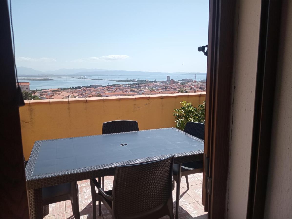 Casa Alba Apartment SantʼAntìoco Екстериор снимка
